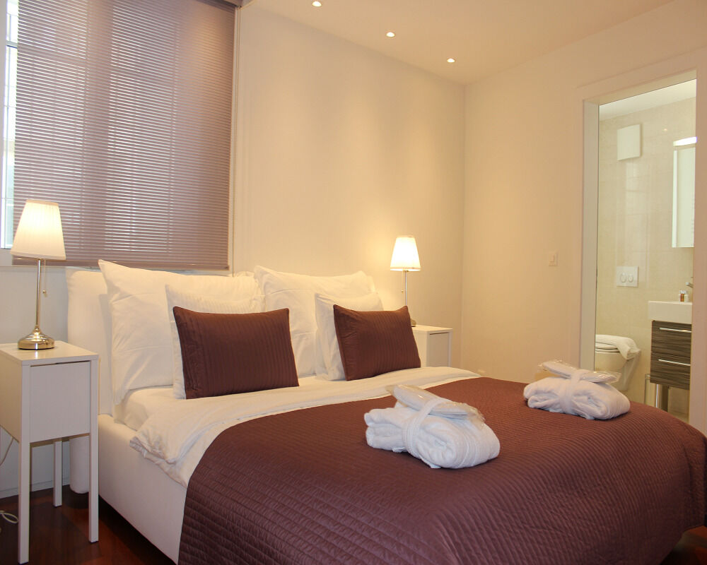 247_CONCIERGE_GRAN_RUE_2_BEDROOM_APARTMENT