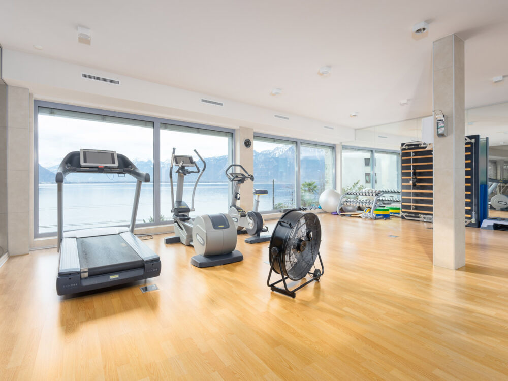 Lake_View Apt&Spa_247_Concierge_GYM