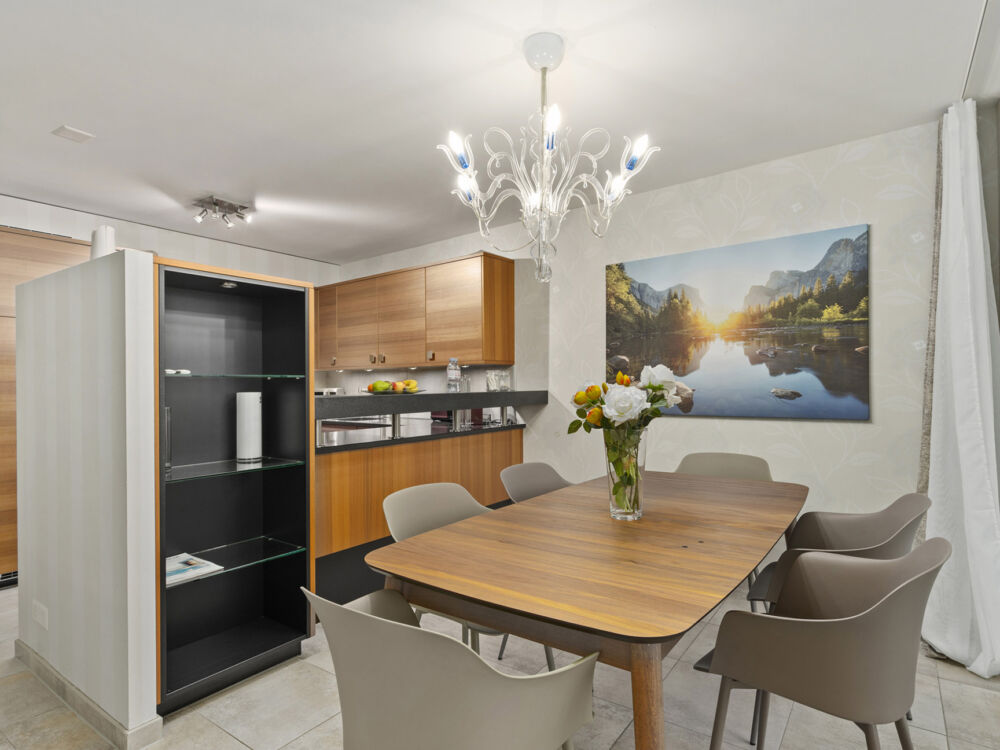 Montreux_LUX_Apartment Dining room